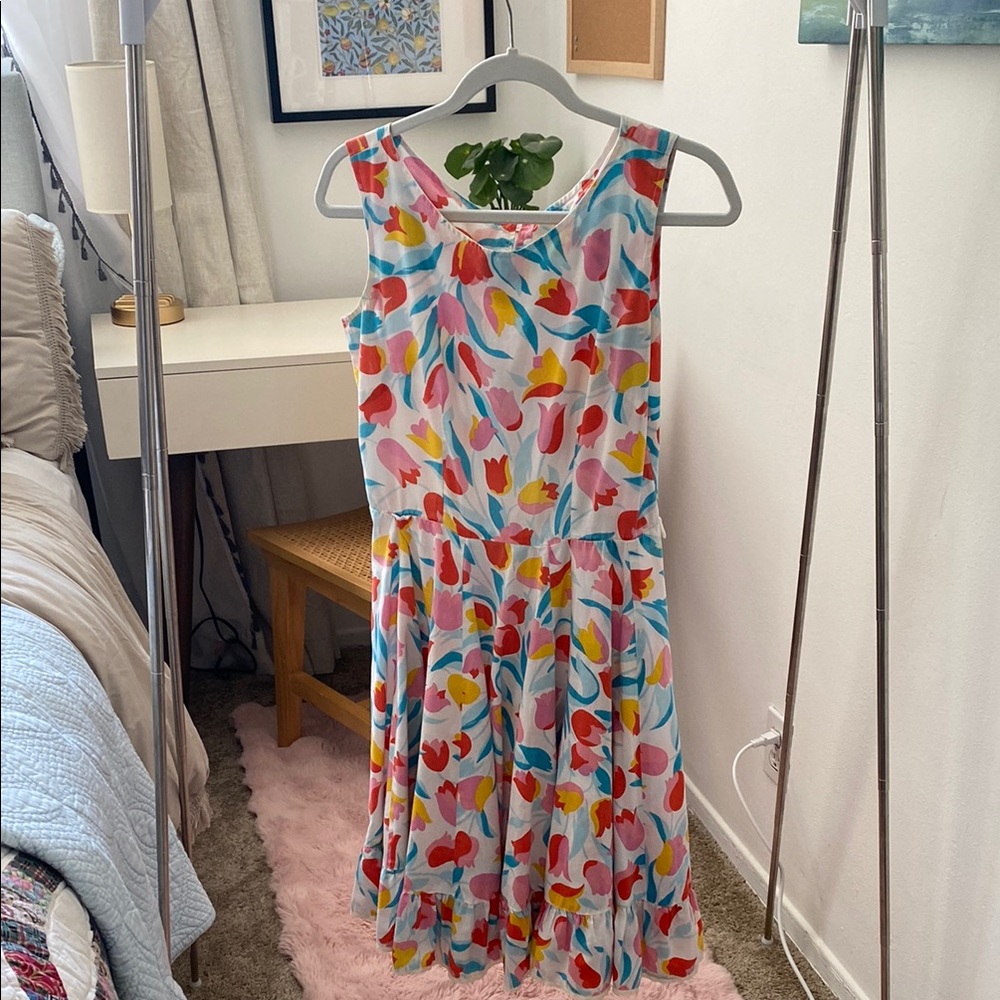 Vintage Floral Sleeveless Scoop Neck Dress